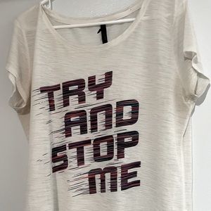 Tee shirt with quotes